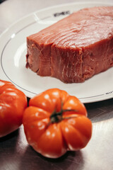 TATAKI ATUN STEAK TARTAR