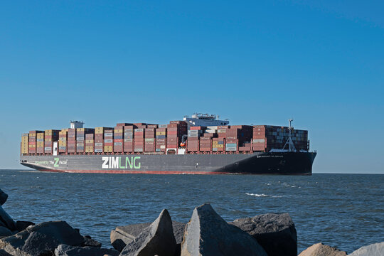 Suezmax class container ship ZIM Mount Elbrus sails into Charleston Harbor, SC, USA on March 11, 2025.