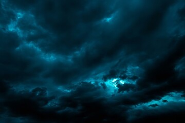 Obraz premium Dramatic blue green sky. Gloomy heavy thunderclouds.