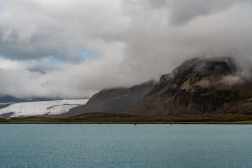 photographing landscapes of Fortuna Bay, South Georgia