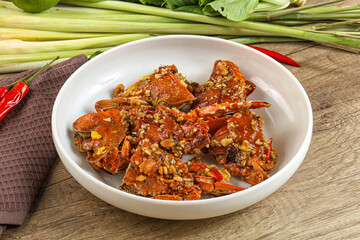 Steamed Spider crab Claws in tamatind sauce