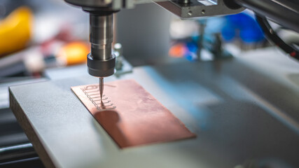 machine with numerical control CNC carries out milling of printed circuit boards, Circuit Engraving, Diy Circuit Boards PCB