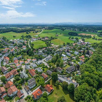 Sommer am Ostufer des Stanberger See rund um die Gemeinde Berg