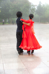 Ladies' fitness dance in urban parks in northern China