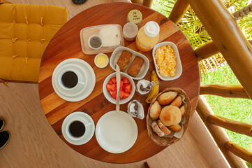 breakfast table