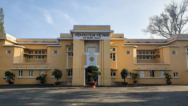 Lam Dong, Vietnam - &lrm;April 22, 2023 : Main Building Of Pasteur Institute In Da Lat City. Pasteur Institute Is A Vaccine Research And Production Complex Was Built By French.