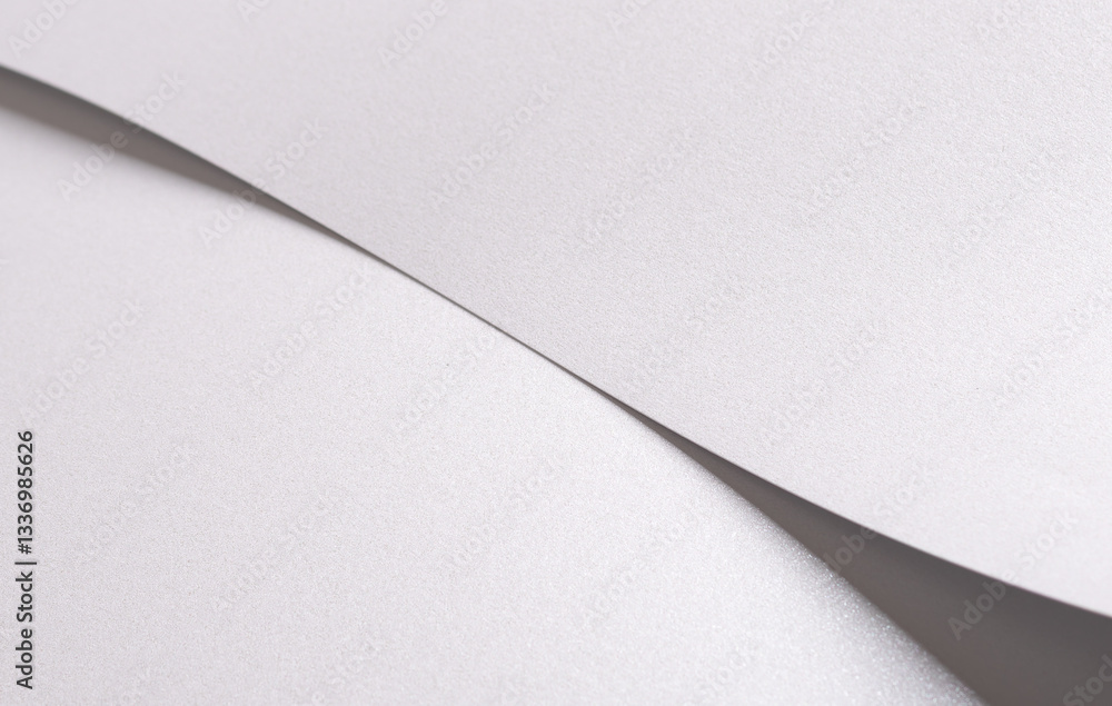 Aufkleber elegant off-white paper texture with a pearlescent gloss and subtle shimmering effect. rich and refl