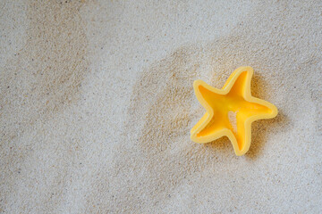 Star shaped sandbox toys for kids with sand scoop