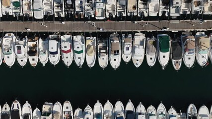 Marina zenith aerial view - Marseille old harbor - Drone 4k