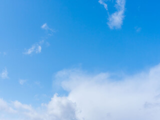 春の空　ひと時の晴れ間の青空06