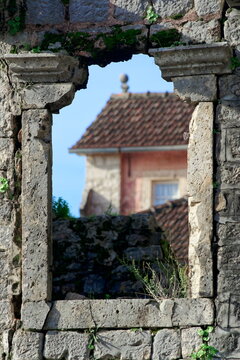 stone frame