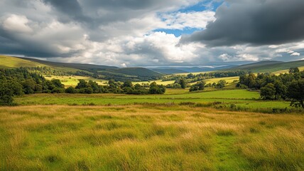 Fototapeta premium Scottish valley scenic landscape, dramatic clouds