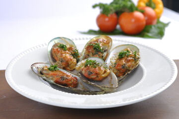 Fried Basil mussel