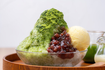 濃厚抹茶とあずきの贅沢かき氷