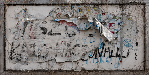 old damage billboard