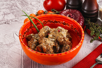 Beef liver with cream sauce