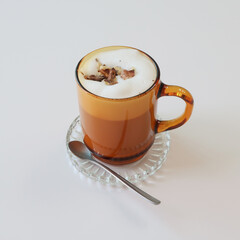 카푸치노 우유거품 머그잔