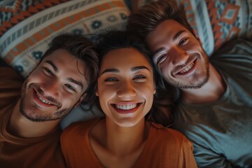 Fototapeta premium Joyful Young Friends Relaxing Together in Cozy Bed with Bright Smiles
