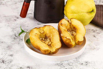 Baked quince with honey and cedar