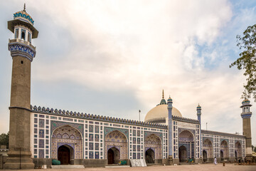 View at the Mosque of Shahi Eid Gah in the streets of Multan in Pakistan