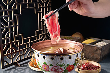 Cloisonne hot pot mushroom soup base