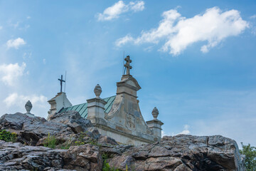 Klasztor Świętego Krzyża w Polsce © EwaAF