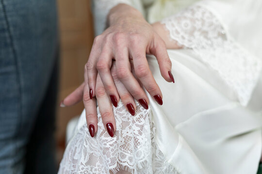 novia, boda, falda, mano, amor, nupcial, mujer, beldad, anillas, manicura, encaje, moda, ceremonia, celebraciones, bata, dedo, par, carroceria