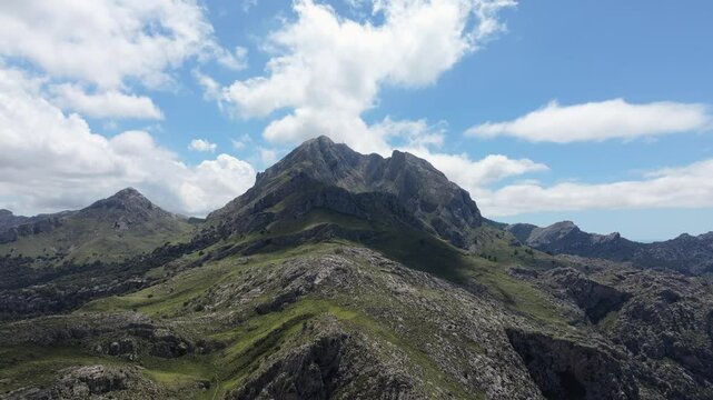 Nus de Sa Corbata - 4K Cinematic Drone Footage - Mallorca - Spain 12