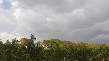 Obraz premium rainbow in the mountains