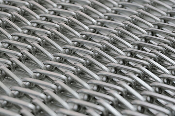 Conveyor belt made of steel mesh