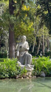 statua