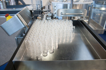 Medicine packaging equipment, medicine bottle filling machine