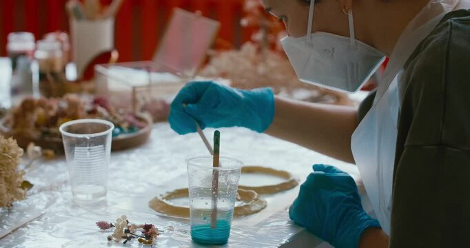 Handmade epoxy arts workshop, DIY masterclass for women, art crafts