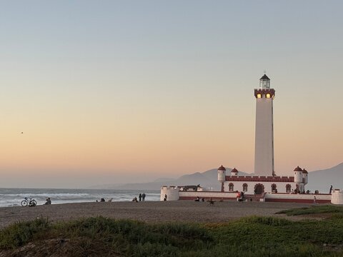 El Faro al Atardecer, La Serena, Chile