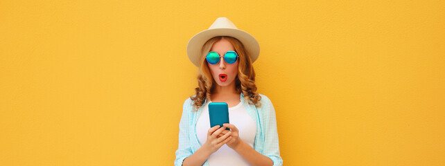 Summer vacation, surprised traveler woman with phone, shocked tourist girl looking at smartphone