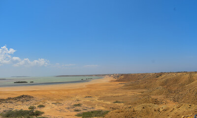paisajes de la alta guajira, mas exactamente en un lugar llamado bahia hondita, lugar desertico, donde muy poco llueve, en la parte mas al norte de suramerica..