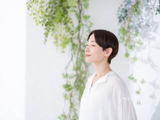女性