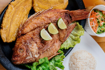 fried mojarra with lemon