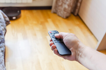 Using Remote Control to Operate Robot Vacuum Cleaner