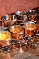 cuisine poelon sauce gaz 