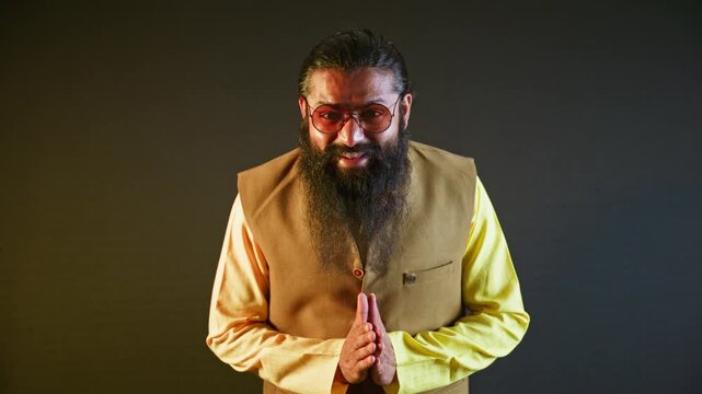 Confident leader into cultural wear talk to crowd