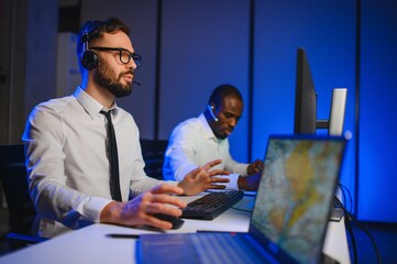 Dispatching support centers for freight transportation. Logistics and navigation of cargo delivery
