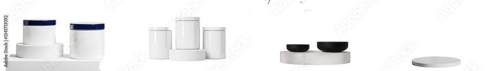 Aufkleber a transparent background png image showcases a white podium, signifying an empty pedestal for produc