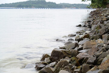 Punggol Point Jetty offers a scenic coastal escape with ocean views, fishing spots, and sunset strolls—perfect for nature lovers, photographers, and peaceful getaways.
