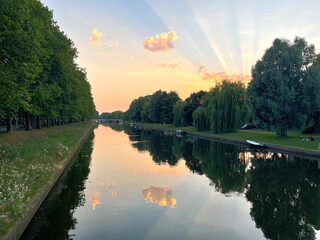 Amsterdam Sunet over the canal