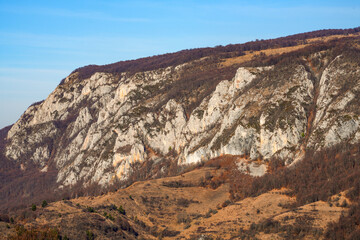 Fototapeta premium Scenic Carpathian landscape. Autumn landscape in the Occidental Carpathians, from Dumesti Village on Ariesului Valley, Romania, Europe. 