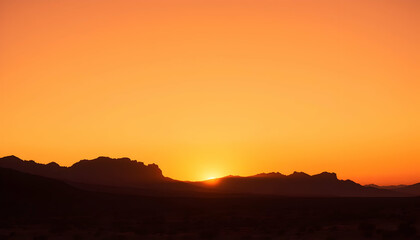 Obraz premium Fiery Sunset Over Desert Mountains Scenic Landscape Photography