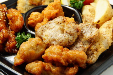チキン唐揚げ盛合わせ