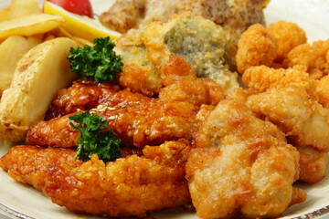 チキン唐揚げ盛合わせ