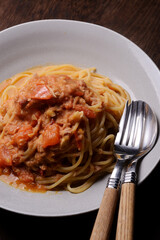 ツナとトマトのパスタ